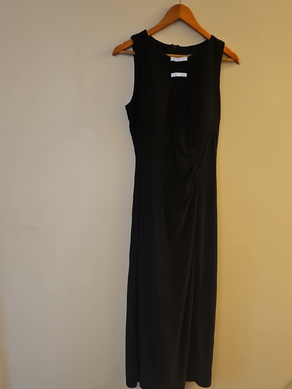 MSK Elegant Black Sleeveless Maxi Dress with Side Drape